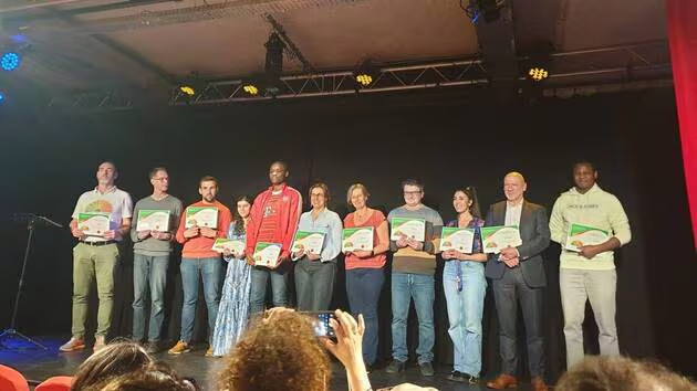 CÉRÉMONIE DE REMISE DES DIPLÔMES !!!!!