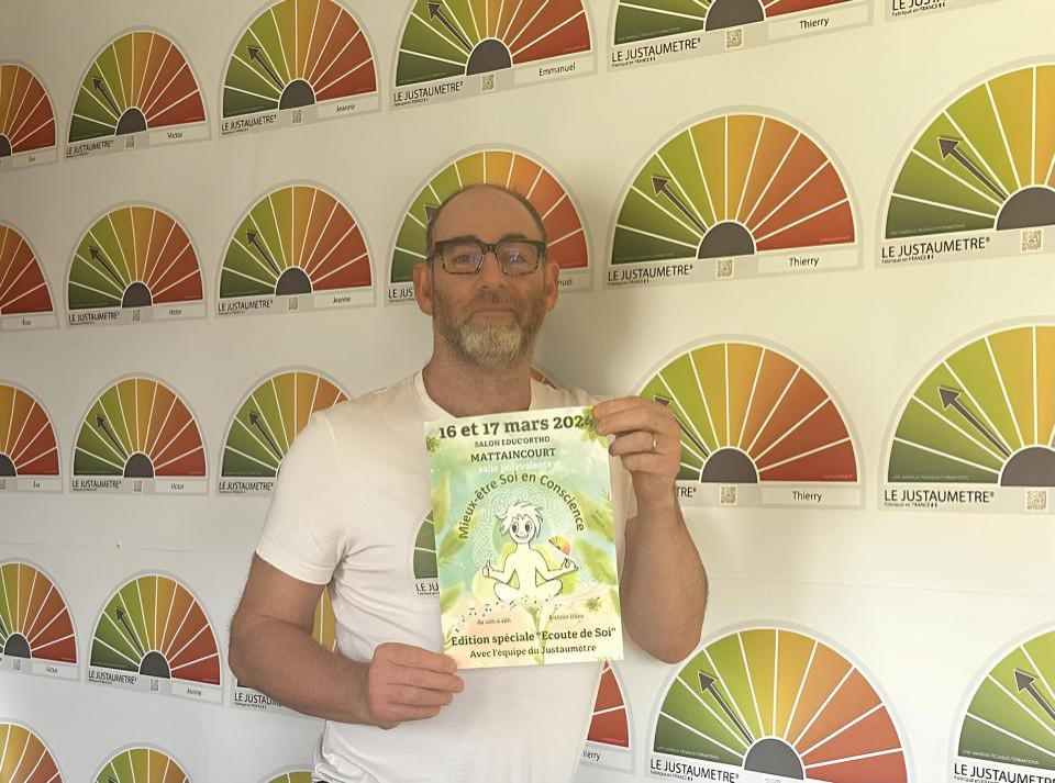 Le mur du Justaumetre et l'affiche du salon Bien-Être de Mattaincourt.